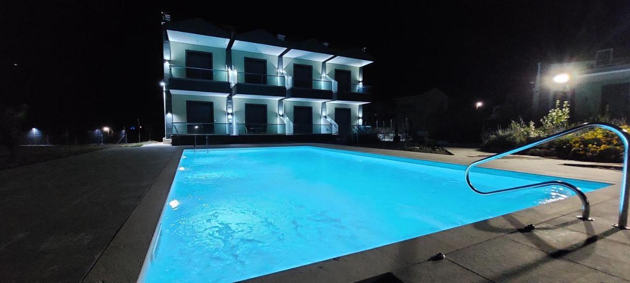 Paramithi Luxury Apartments Nikiti  Ngoại thất bức ảnh