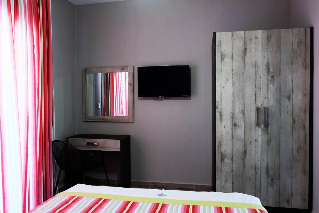 Paramithi Luxury Apartments Nikiti  Ngoại thất bức ảnh