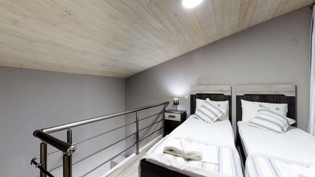 Paramithi Luxury Apartments Nikiti  Ngoại thất bức ảnh