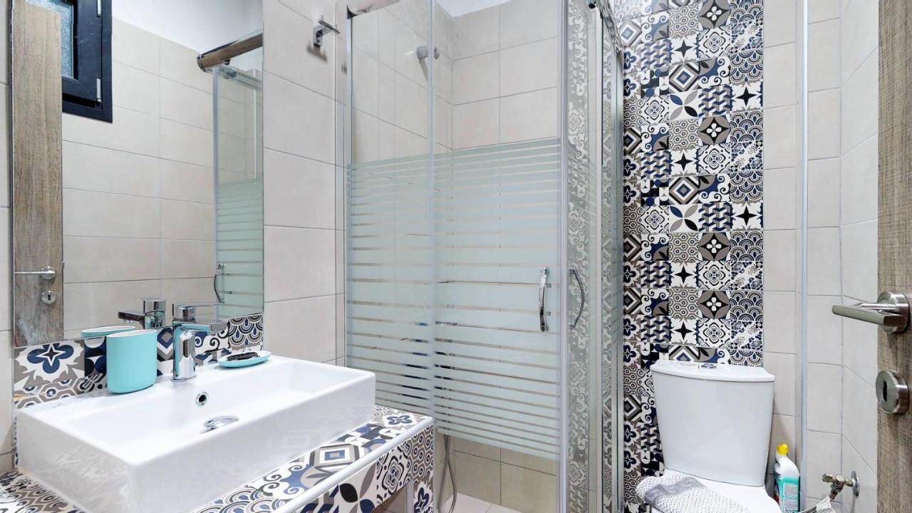 Paramithi Luxury Apartments Nikiti  Ngoại thất bức ảnh